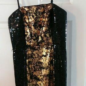 Jessica Simpson Black/Gold Sequin Cocktail Dress